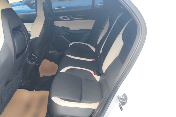 领克03 2023款 2.0TD DCT王者荣耀定制版中控内饰7004