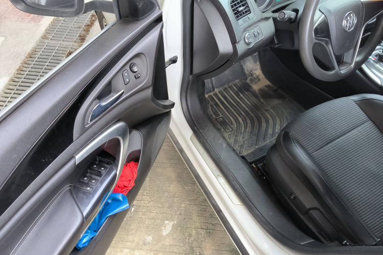 别克 君威 2015款 1.6T 领先技术型中控内饰7003