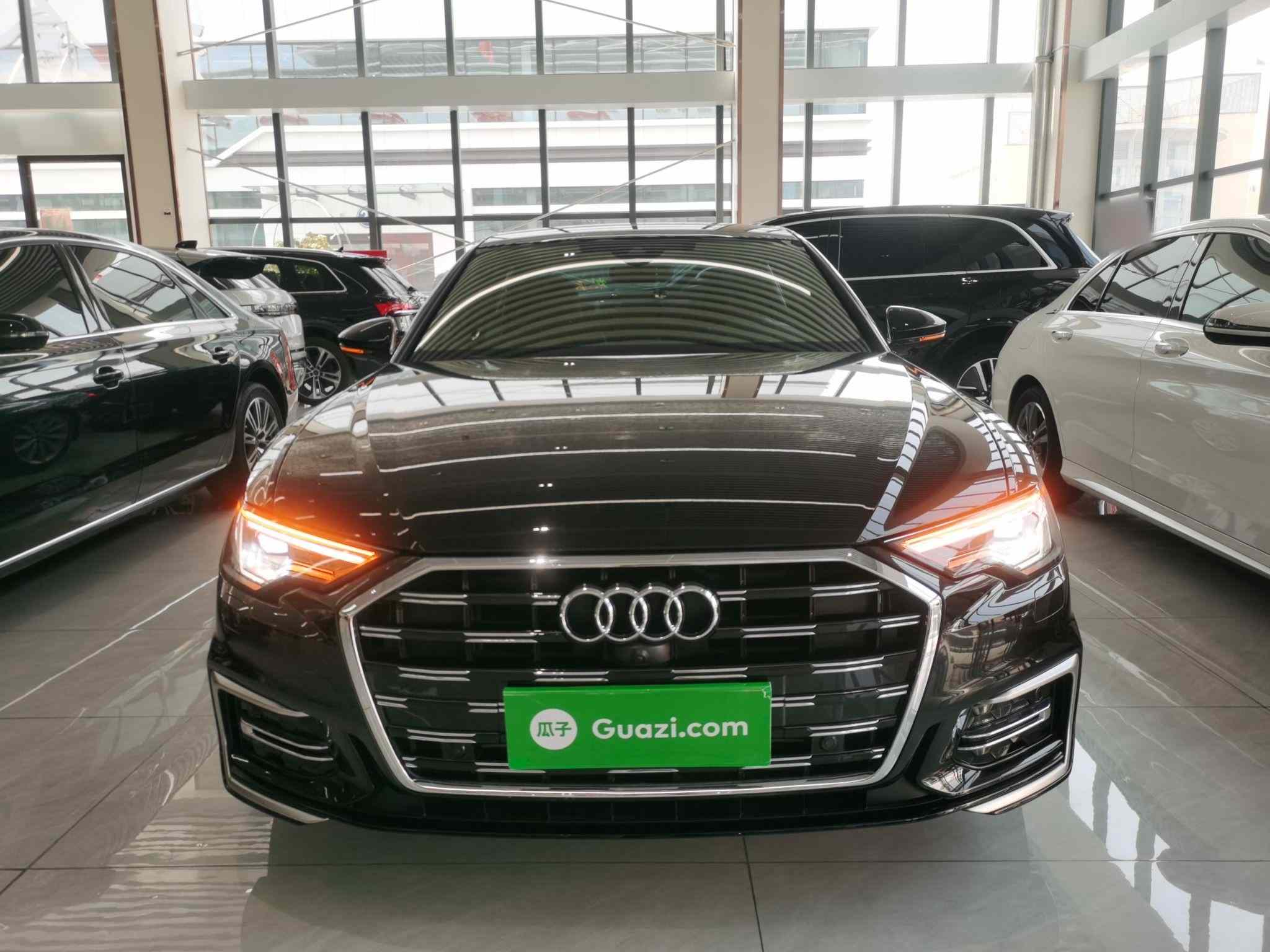 奥迪A6L 2024款 45 TFSI 臻选动感型(1)