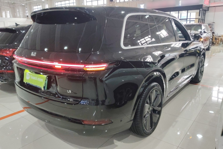 理想汽车 理想L9 2024款 Ultra车身外观7