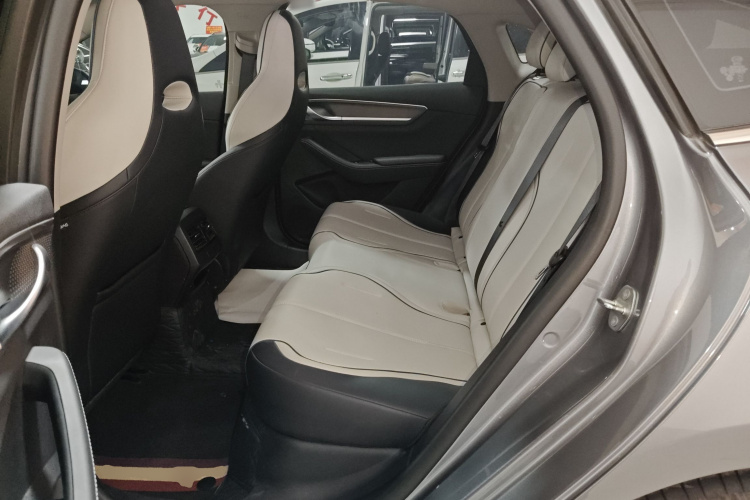 比亚迪 驱逐舰05 2023款 冠军版 DM-i 55KM 豪华型中控内饰21