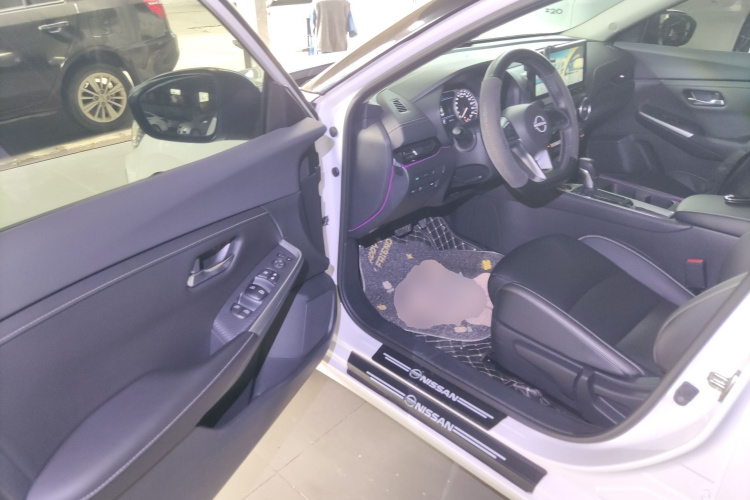 日产 轩逸 2023款 1.6L CVT悦享版中控内饰20