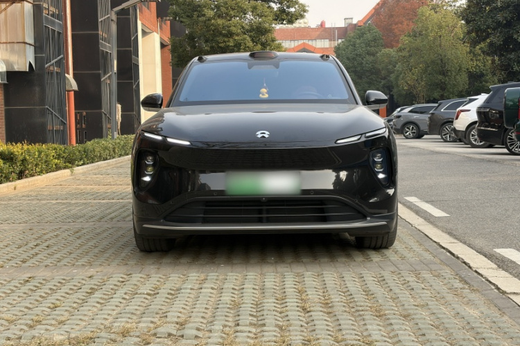 蔚来EC6 2024款 75kWh车身外观6004