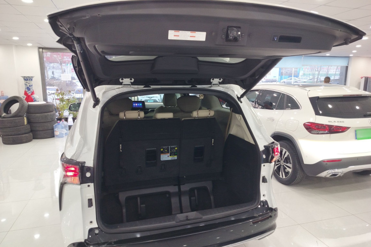 丰田 赛那SIENNA 2021款 2.5L混动 豪华版局部细节23