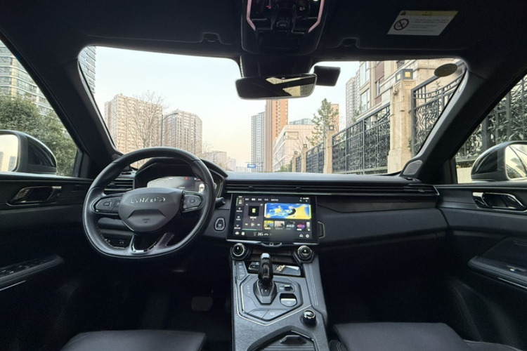 领克01 2021款 2.0TD 四驱劲Halo中控内饰7007