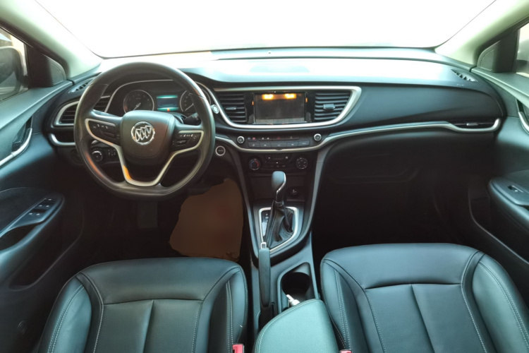 别克 英朗 2021款 改款 典范 1.5L 自动精英型中控内饰12