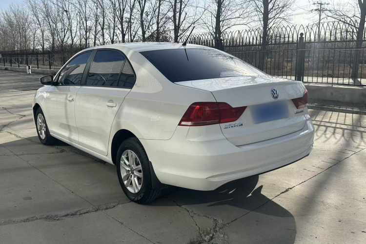 大众 桑塔纳 2021款 1.5L 自动风尚版车身外观6006