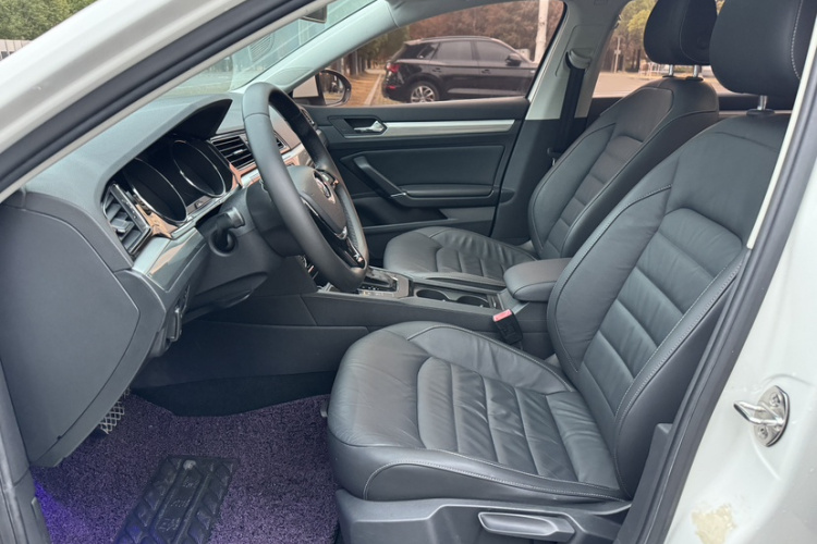 大众 凌渡 2015款 280TSI DSG舒适版中控内饰7003