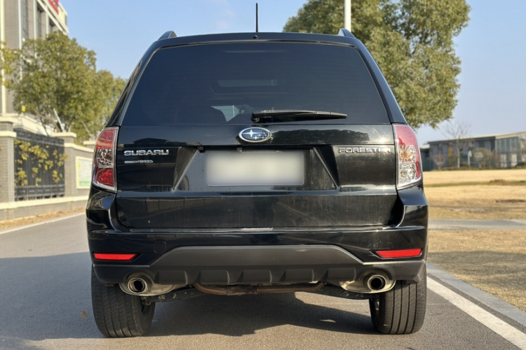 斯巴鲁 森林人 2011款 2.5XS 自动豪华版车身外观6001