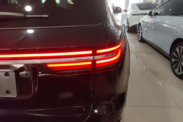 理想汽车 理想ONE 2021款 增程6座版车身外观6001