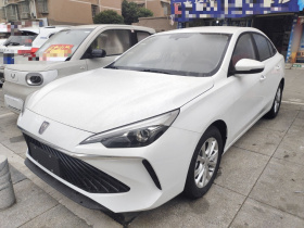 荣威i5 2023款 1.5L 手动舒享版