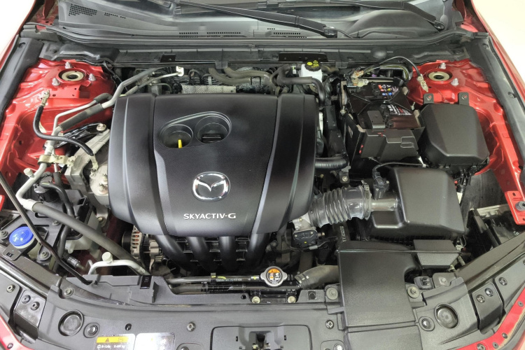 马自达3 昂克赛拉 2020款 2.0L 自动质炫版机舱底盘24