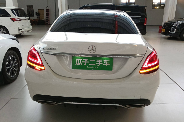 奔驰C级 2021款 C 200 L 时尚型运动版车身外观6