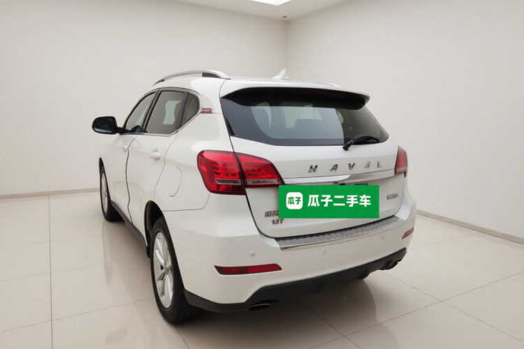 哈弗H2 2016款 红标 1.5T 自动两驱豪华型车身外观5