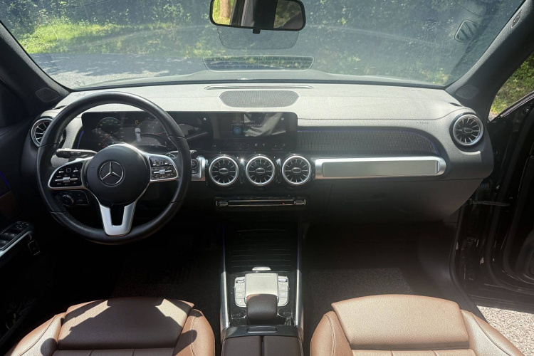 奔驰GLB 2021款 GLB 200 动感型中控内饰7002