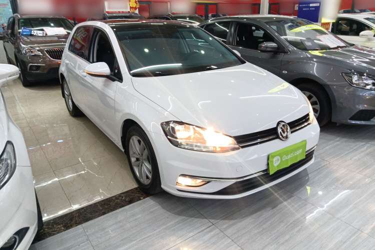 大众 高尔夫 2019款 280TSI DSG舒适型 国VI车身外观3