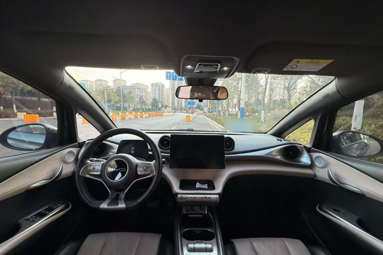 比亚迪 海豚 2023款 420km 时尚版中控内饰7001