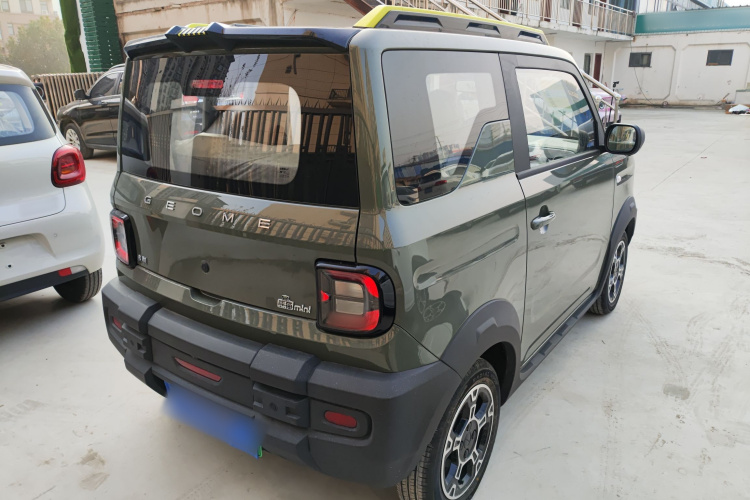 吉利银河 2025款 210km 熊猫骑士车身外观7