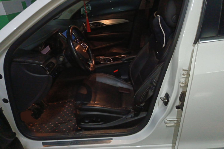 凯迪拉克ATS-L 2017款 28T 时尚型中控内饰19