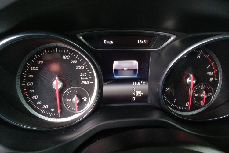 奔驰CLA 2018款 CLA 200 动感型局部细节14