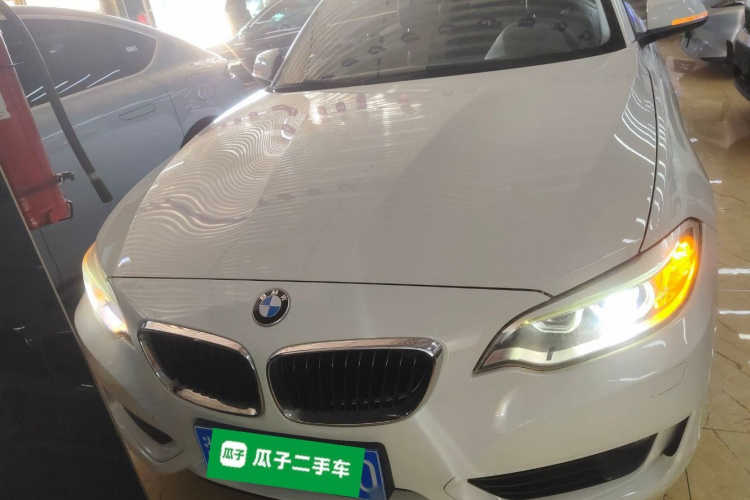 宝马2系(进口) 2015款 218i 敞篷轿跑车车身外观2