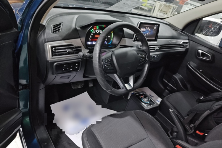 大运 悦虎 2023款 300 标准版中控内饰12