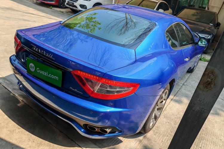 玛莎拉蒂 GranTurismo 2007款 4.2L 标准版车身外观6004