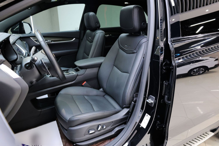 凯迪拉克XT5 2022款 2.0T 四驱尊贵型中控内饰7006