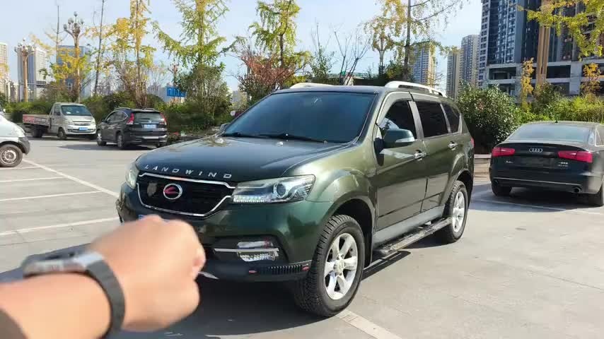 陆风X8 2017款 2.0T 汽油4X4豪华型实拍1