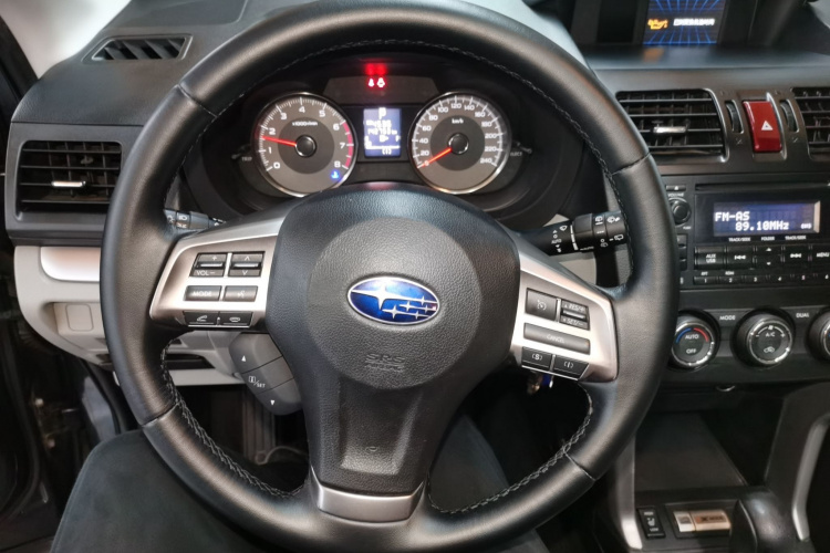 斯巴鲁 森林人 2013款 2.5i 自动豪华版局部细节13