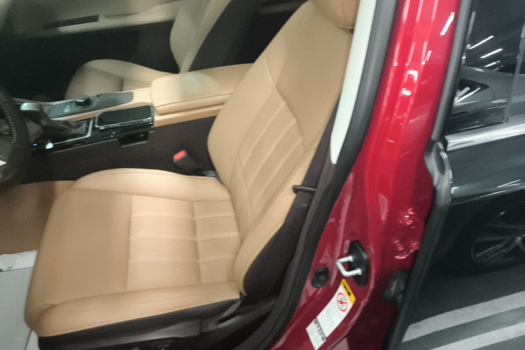 雷克萨斯ES 2015款 200 精英版局部细节19