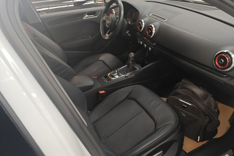 奥迪A3 2020款 Limousine 35 TFSI 时尚型 国VI局部细节41