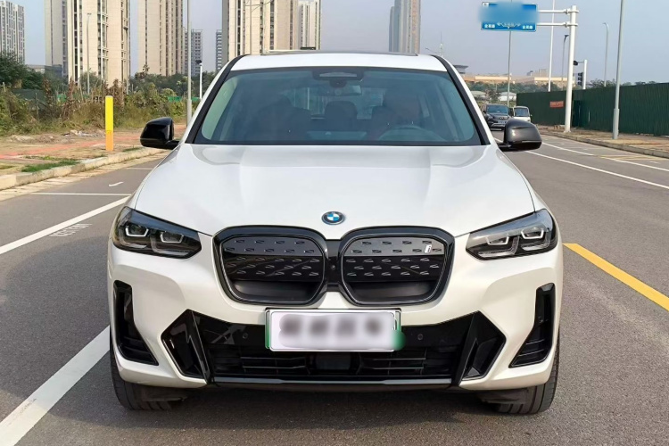 宝马iX3 2024款 创领型车身外观6002