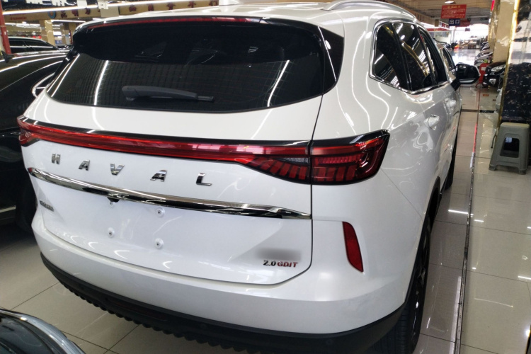 哈弗H6 2021款 第三代 2.0T 自动四驱Max车身外观7