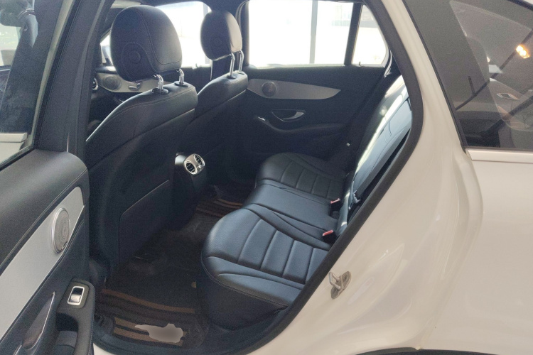 奔驰GLC 2016款 GLC 200 4MATIC中控内饰21