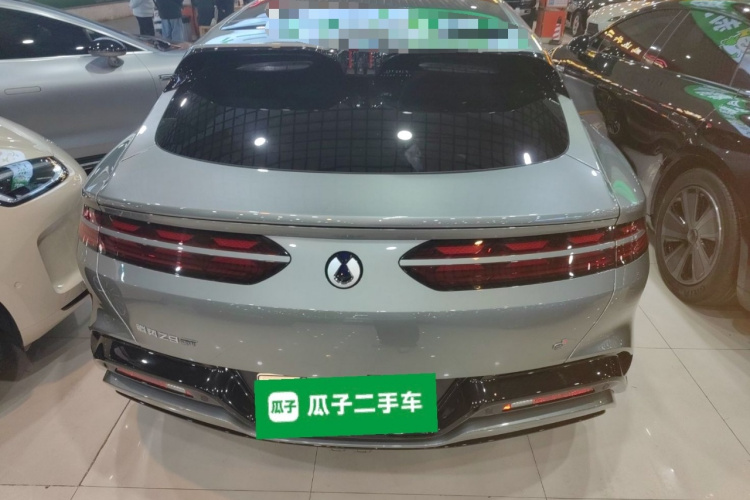 腾势Z9GT 2024款 1100四驱Ultra版车身外观6