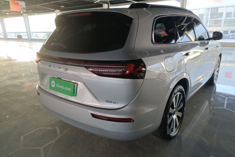 鸿蒙智行 问界M7 2024款 1.5T 智驾后驱Pro版 5座车身外观6005