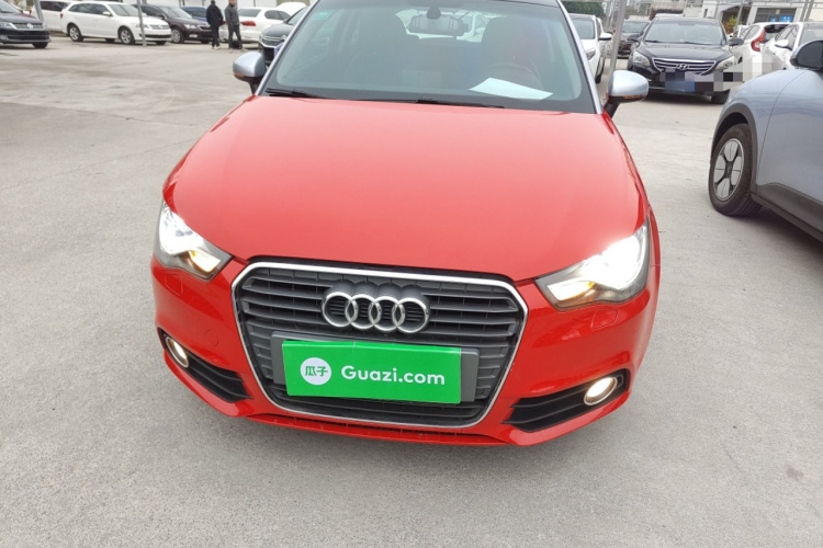 奥迪A1 2014款 30 TFSI 舒适型车身外观2