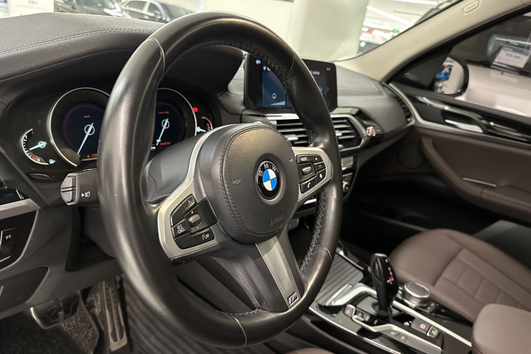 宝马X3 2018款 xDrive25i M运动套装 国V中控内饰7013