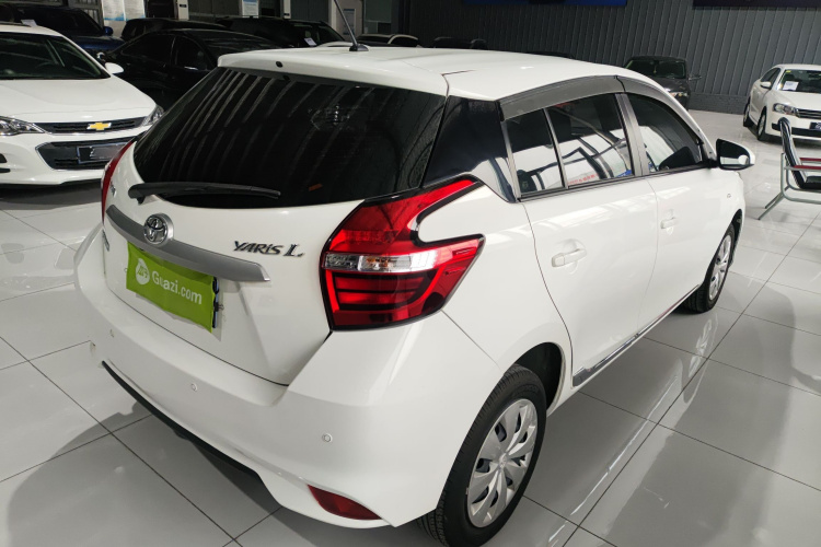 丰田 YARiS L 致炫 2016款 改款 1.5E CVT魅动版车身外观7