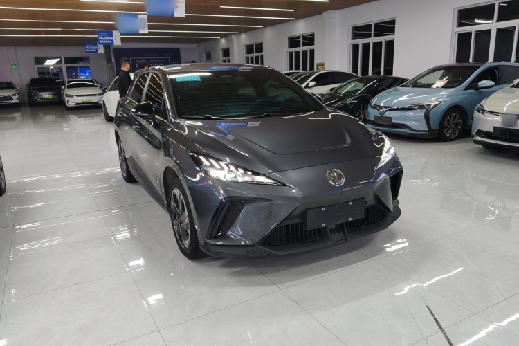名爵 MG4 EV 2023款 415km 出海冠军版车身外观3