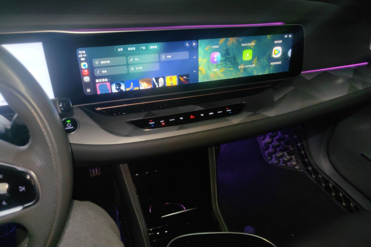 ARCFOX极狐 极狐 阿尔法S(ARCFOX αS) 2021款 708S+ 160kW局部细节16