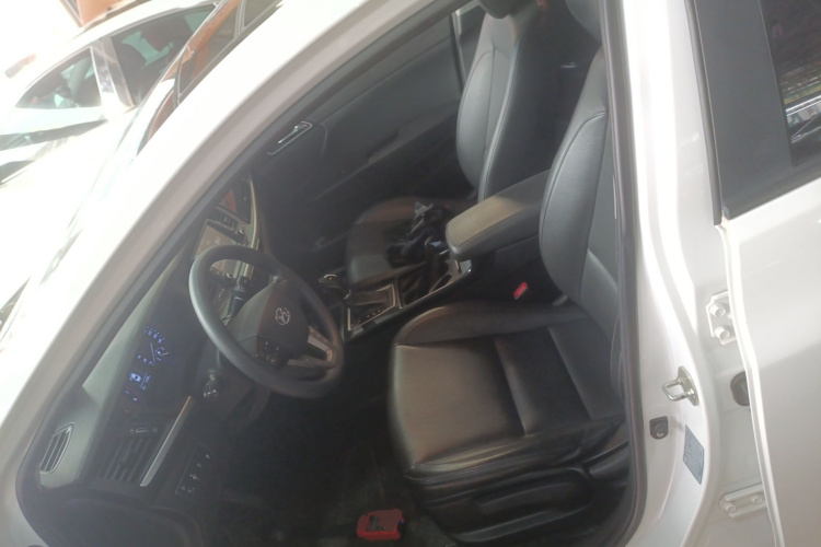 现代 名图 2017款 1.8L 自动智能型GLS 国V中控内饰20