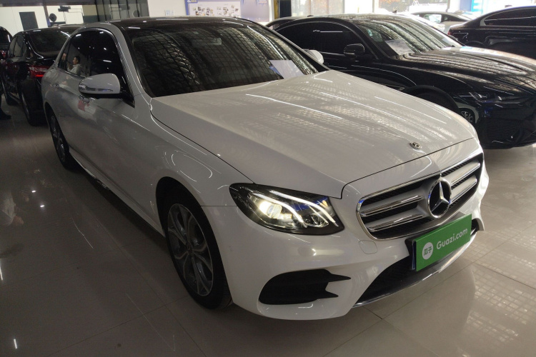 奔驰E级 2020款 改款 E 300 L 运动时尚型车身外观6002