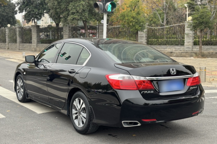 本田 雅阁 2015款 2.0L LX 舒适版车身外观6001