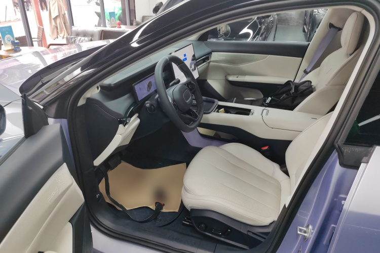 领克07 2024款 EM-P 126长续航智驾Ultra中控内饰20