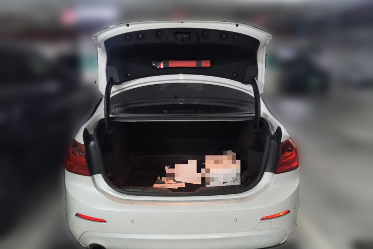 宝马1系 2018款 118i 时尚型局部细节23