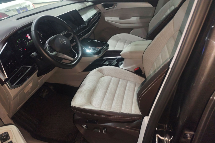 大众 揽境 2022款 380TSI 四驱豪华佳境版Pro 7座中控内饰19