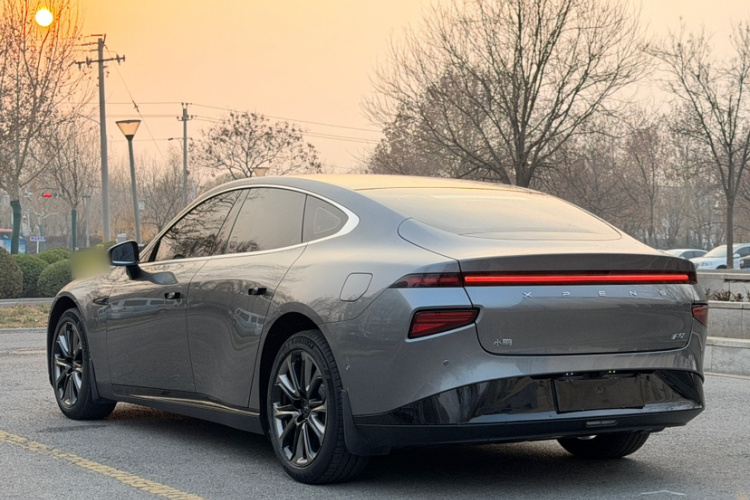 小鹏P7 2020款 586E车身外观6002