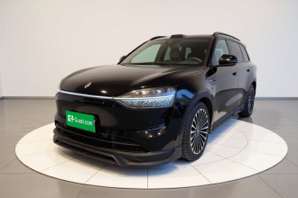 鸿蒙智行 问界M9 2024款 增程 Ultra版 42kWh 6座版